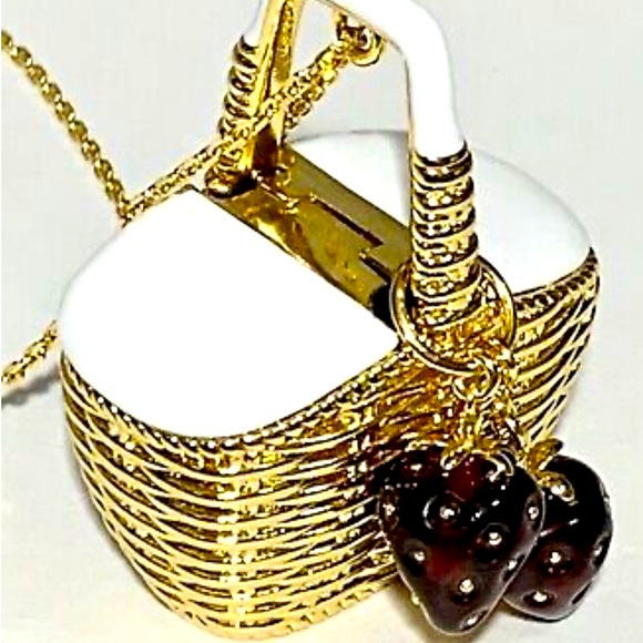 New Kate spade picnic basket pendant - Picture 16 of 17
